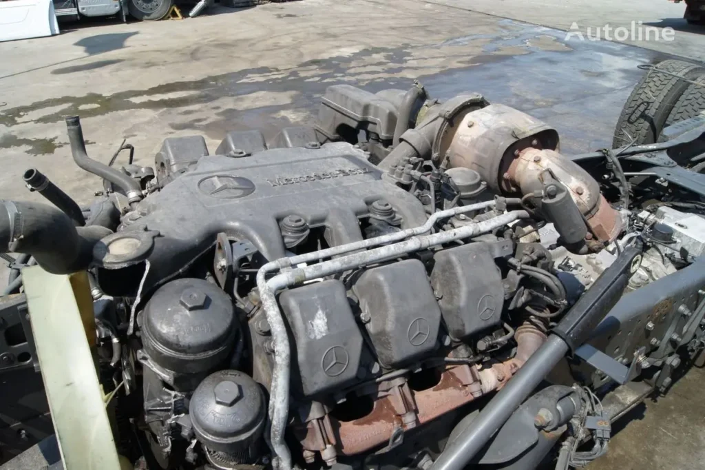 Mercedes-Benz 410 engine