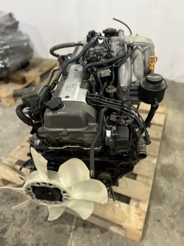 Toyota Land Cruiser Engine
