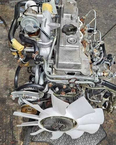 4M40T Turbo Diesel Engine