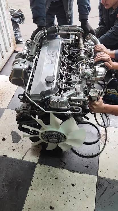 Isuzu 4HG1 engine specifications